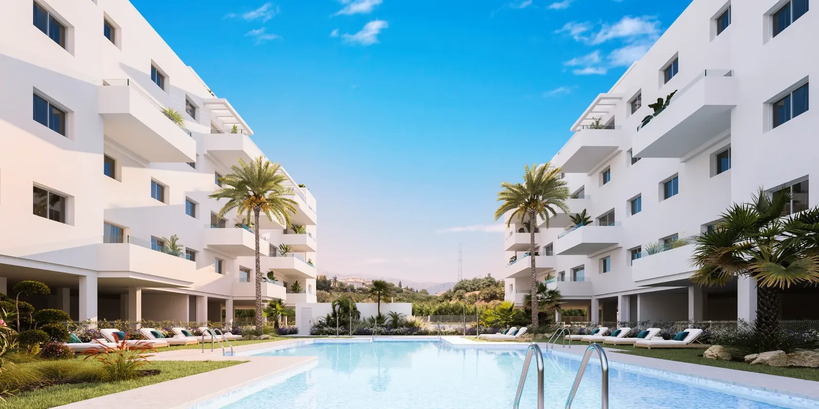 Fachada principal con piscina comunitaria en primer plano